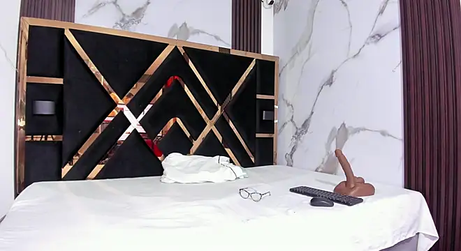 zara smitt online show from 10-08-25, 11:19