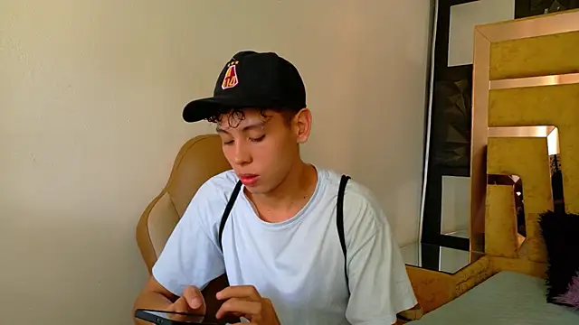 Noahoconor online show from 09-14-25, 07:02