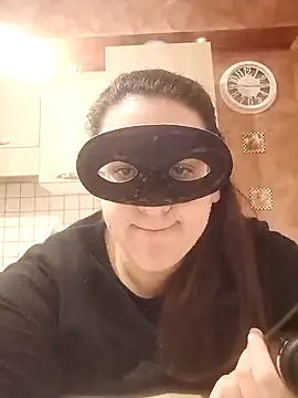 Snapshot of Dolcecurvy chatting on 03-08-25, 02:30 Dolcecurvy online show from 03-08-25, 02:30