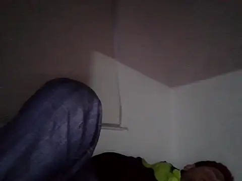 Snapshot of kinkyfag94 chatting on 09-12-25, 08:25 kinkyfag94 online show from 09-12-25, 08:25