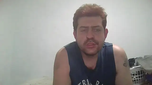 Snapshot of kinkyfag94 chatting on 09-13-25, 09:31 kinkyfag94 online show from 09-13-25, 09:31