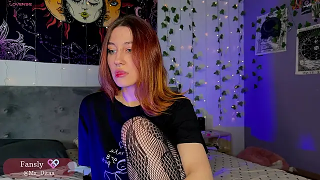 Snapshot of Dita_Redrum chatting on 09-27-25, 07:46 Dita Redrum online show from 09-27-25, 07:46