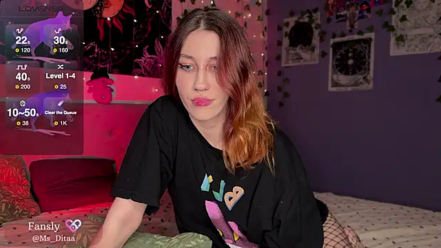 Snapshot of Dita_Redrum chatting on 10-15-25, 09:37 Dita Redrum online show from 10-15-25, 09:37