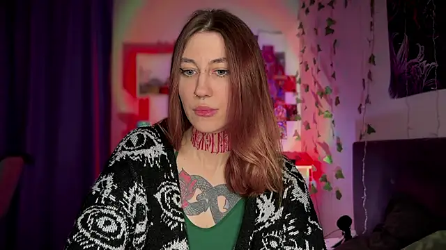 Snapshot of Dita_Redrum chatting on 11-15-25, 03:19 Dita Redrum online show from 11-15-25, 03:19