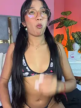 Tyla Ks online show from 03-12-25, 08:31