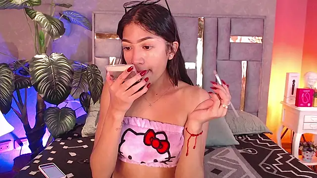 Tyla Ks online show from 09-10-25, 07:36