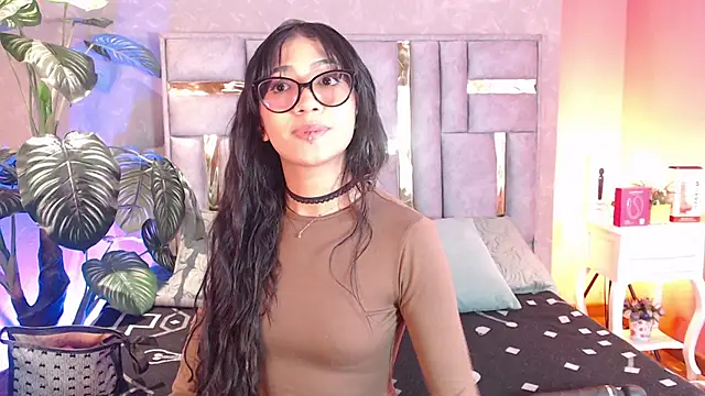 Tyla Ks online show from 09-12-25, 07:25