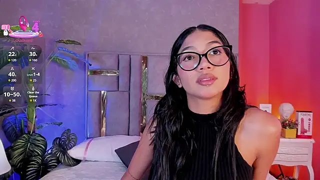 Snapshot of Tyla_Ks chatting on 05-12-26, 07:11 Tyla Ks online show from 05-12-26, 07:11