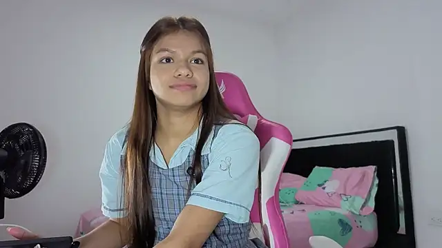 sophia ramirez12 online show from 04-21-26, 02:51