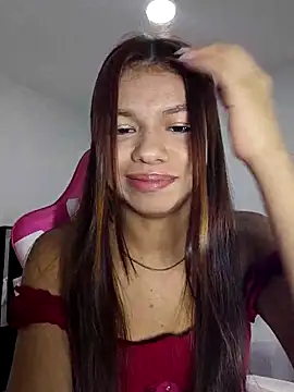 Snapshot of sophia_ramirez12 chatting on 05-02-26, 08:36 sophia ramirez12 online show from 05-02-26, 08:36