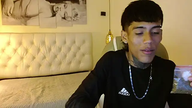 RyanKing19 online show from 02-19-25, 01:06