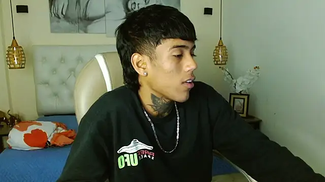 RyanKing19 online show from 02-25-25, 01:50