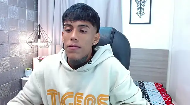 RyanKing19 online show from 03-05-25, 03:29