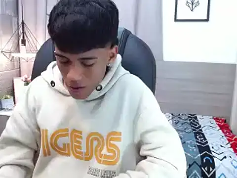 RyanKing19 online show from 03-05-25, 02:01