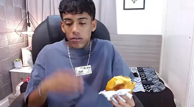 RyanKing19 online show from 03-11-25, 01:12