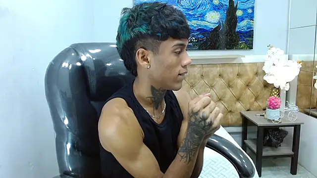 RyanKing19 online show from 10-22-25, 04:02