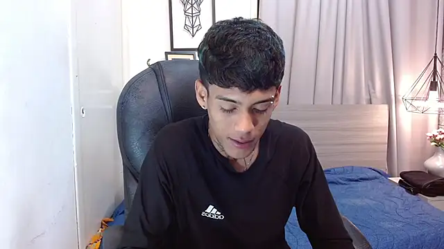 RyanKing19 online show from 10-24-25, 03:25