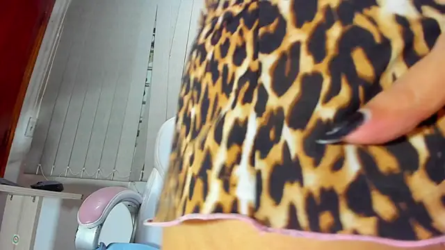 abigail fx online show from 03-04-25, 03:11