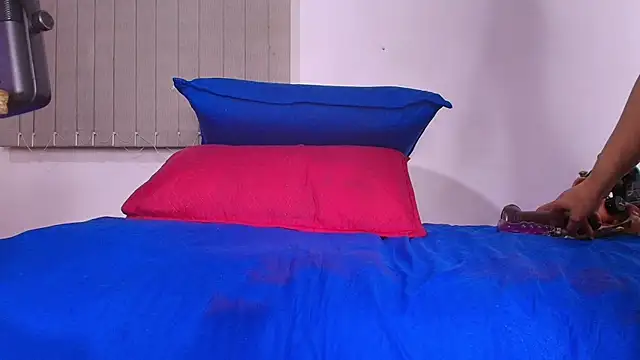 abigail fx online show from 09-16-25, 03:07