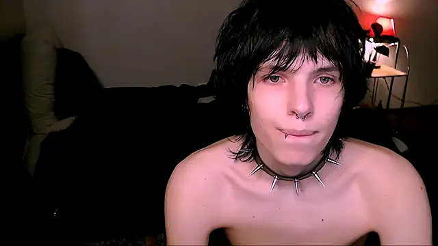 Snapshot of timi-moon chatting on 11-12-25, 11:10 timi-moon online show from 11-12-25, 11:10