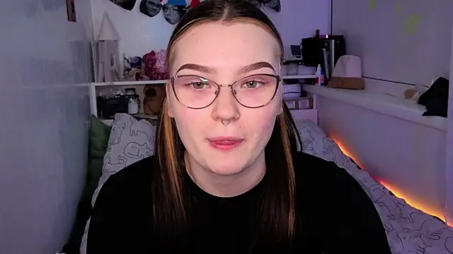 milliedoll online show from 11-24-25, 07:30