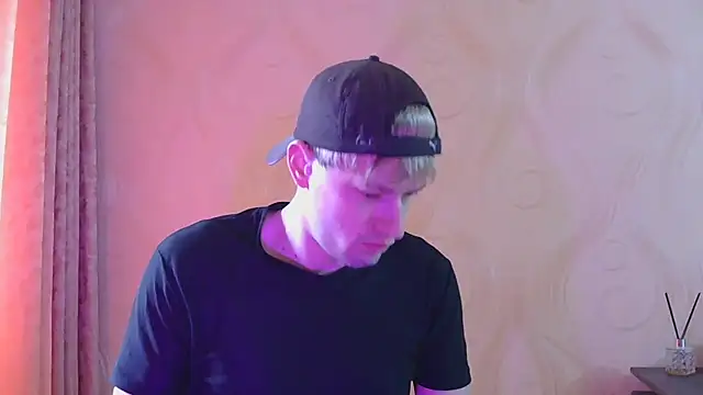 frama666 online show from 04-06-26, 09:32