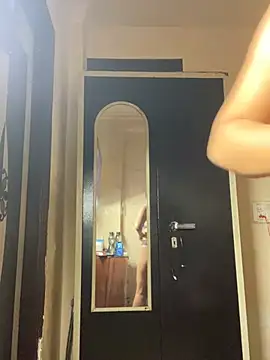 isha sassy online show from 02-27-25, 07:26