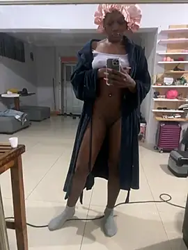 Snapshot of xxTatiannaxx chatting on 06-06-26, 12:38 xxTatiannaxx online show from 06-06-26, 12:38
