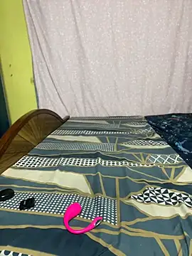 Mahi-Rahul online show from 04-25-26, 08:39