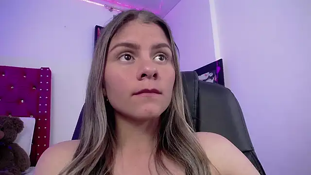 ValeAmayaa online show from 03-21-25, 10:17