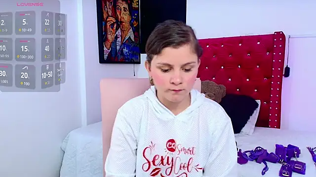 ValeAmayaa online show from 10-06-25, 09:01