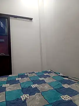 Snapshot of Miss-Jenny chatting on 10-06-25, 04:48 Miss-Jenny online show from 10-06-25, 04:48