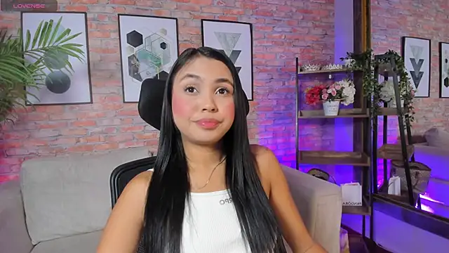Snapshot of Lucia_Brown_ chatting on 09-26-25, 03:49 Lucia Brown  online show from 09-26-25, 03:49