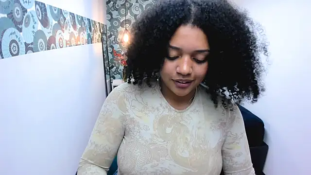 Snapshot of Natasha_rose__ chatting on 03-05-25, 05:39 Natasha rose   online show from 03-05-25, 05:39