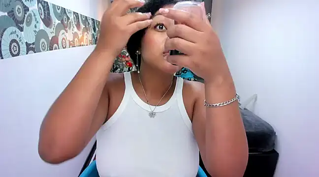 Snapshot of Natasha_rose__ chatting on 03-08-25, 11:27 Natasha rose   online show from 03-08-25, 11:27