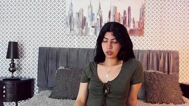 Cassie bloom online show from 11-11-25, 07:58