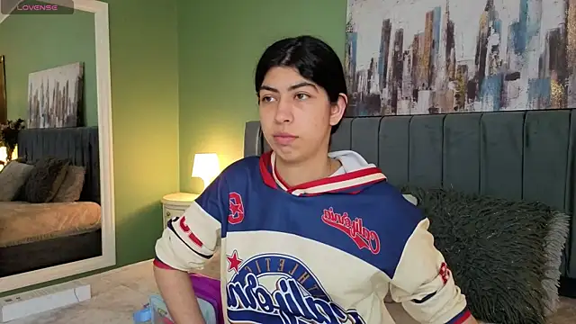 Cassie bloom online show from 04-07-26, 03:18