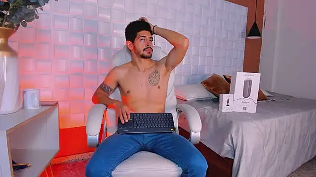 AlejandroStormm online show from 02-23-25, 09:05