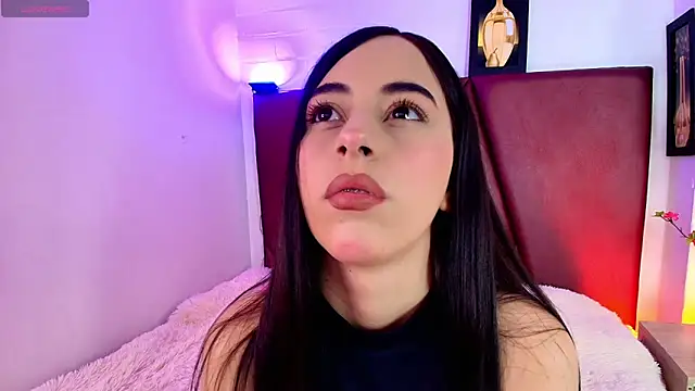 Snapshot of Lexi_Howard_ chatting on 05-12-26, 05:26 Lexi Howard online show from 05-12-26, 05:26