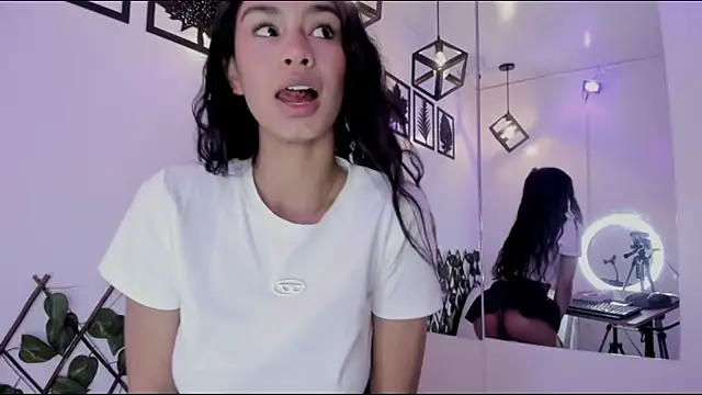 Anniie  Evans online show from 03-10-25, 02:37