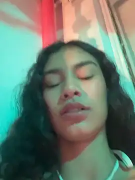 Snapshot of Anniie__Evans chatting on 10-17-25, 06:32 Anniie Evans online show from 10-17-25, 06:32