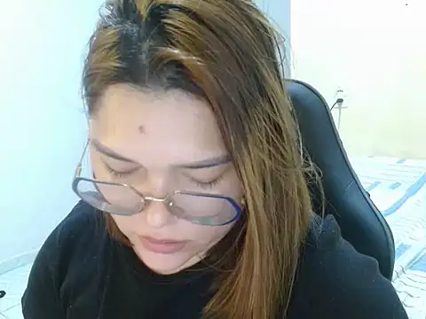 Snapshot of GoddessChaar chatting on 03-01-25, 11:47 GoddessChaar online show from 03-01-25, 11:47