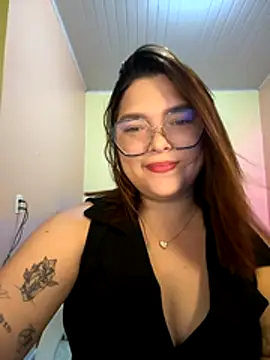 Snapshot of GoddessChaar chatting on 11-28-25, 11:07 GoddessChaar online show from 11-28-25, 11:07