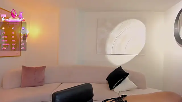 Snapshot of BrunaThompson chatting on 03-05-25, 06:34 BrunaThompson online show from 03-05-25, 06:34