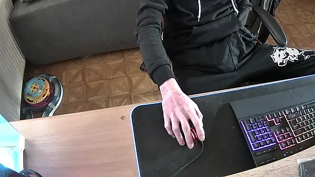 DerGeileLoveboy online show from 10-21-25, 10:38