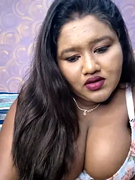 Snapshot of horny_diana chatting on 05-30-26, 04:37 horny diana online show from 05-30-26, 04:37