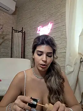 Bella Posh online show from 02-07-26, 09:13