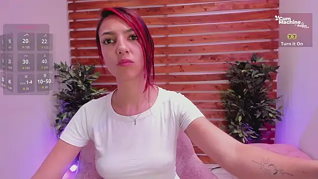 Laura Bonnet  online show from 09-25-25, 04:32