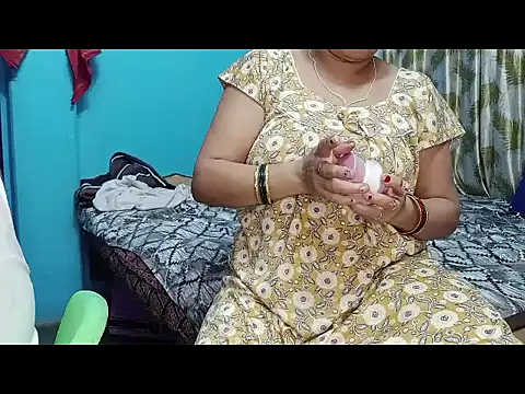 Snapshot of longsexji chatting on 10-30-25, 05:24 longsexji online show from 10-30-25, 05:24