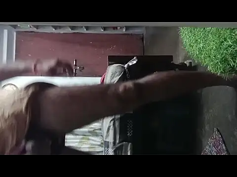 Snapshot of longsexji chatting on 11-05-25, 05:46 longsexji online show from 11-05-25, 05:46